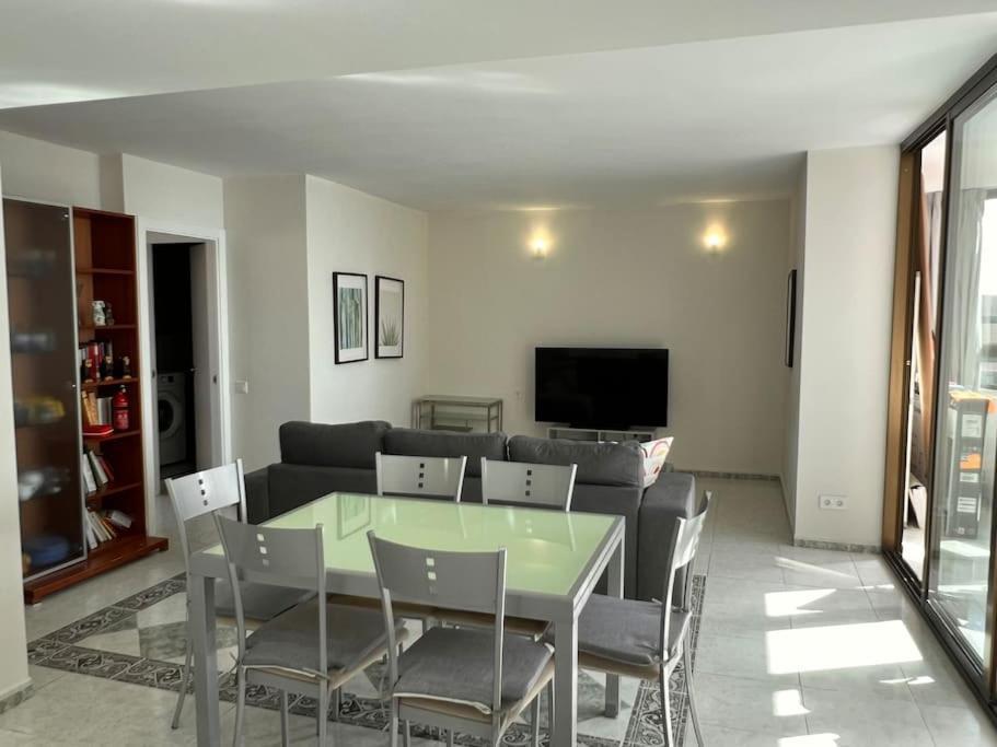Apartament Fuengirola Puerto Y Mar Zewnętrze zdjęcie